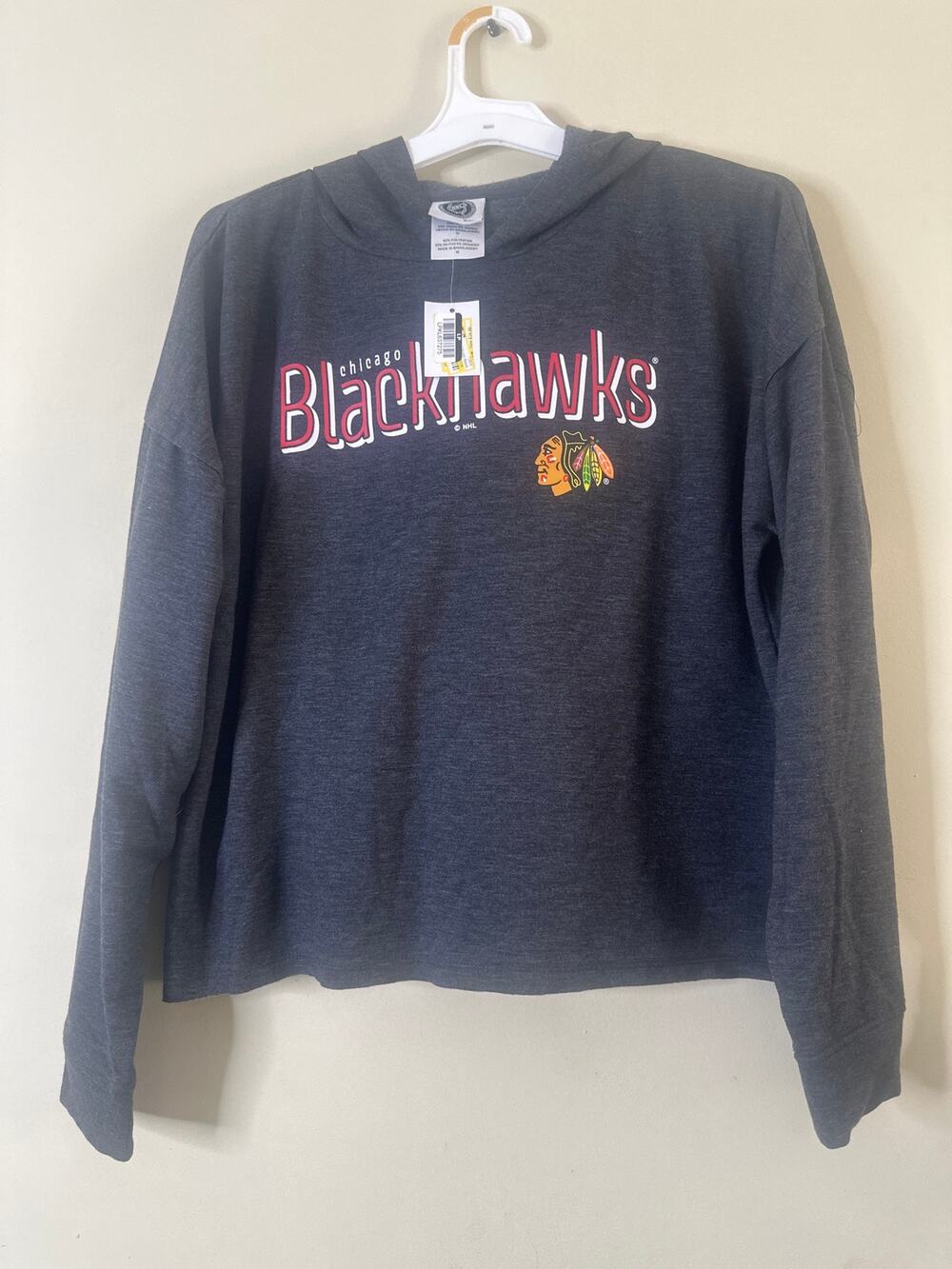 Chicago Blackhawks cropped hoodie M 4